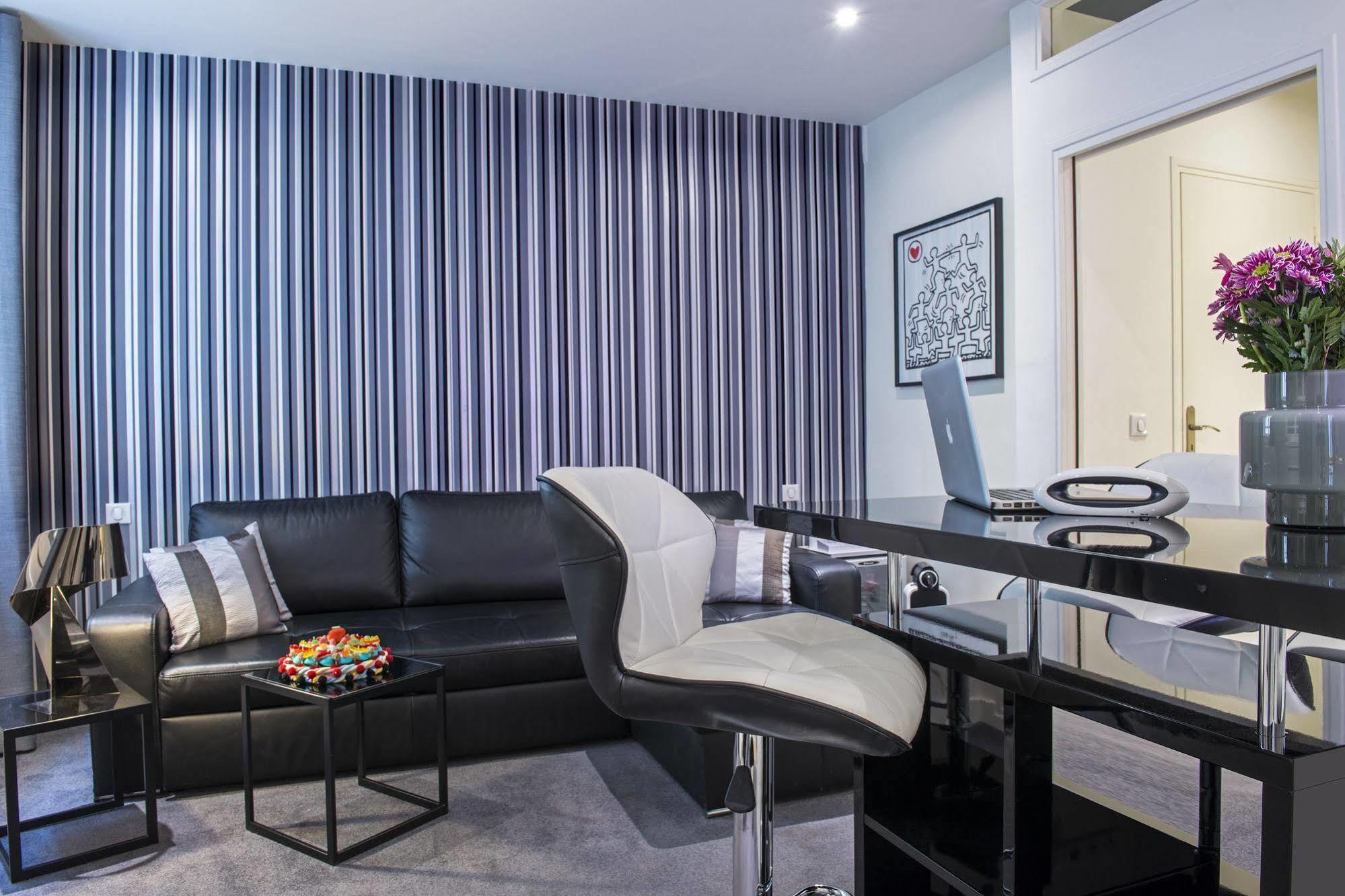 Hotel Villa Boheme Париж Стая снимка